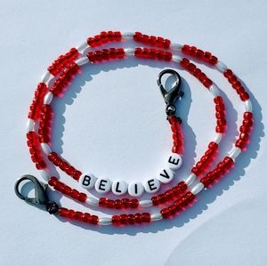 HANDMADE CHRISTMAS THEMED RED & WHITE  FACE MASK HOLDER